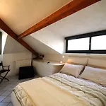 Mansarda Luminosa In Centro Sul Mare - Attic By Sea