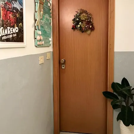 Apartamento Mansarda Luminosa In Centro Sul Mare - Attic By Sea