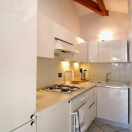 Mansarda Luminosa In Centro Sul Mare - Attic By Sea Apartamento *