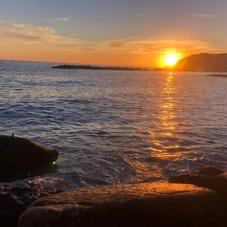 Appartamento Mansarda Luminosa In Centro Sul Mare - Attic By Sea Sanremo