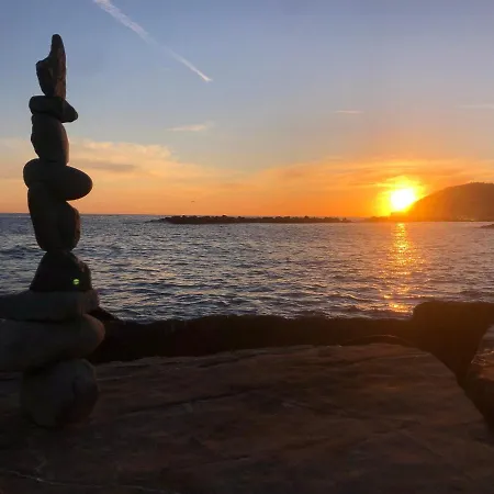 Mansarda Luminosa In Centro Sul Mare - Attic By Sea